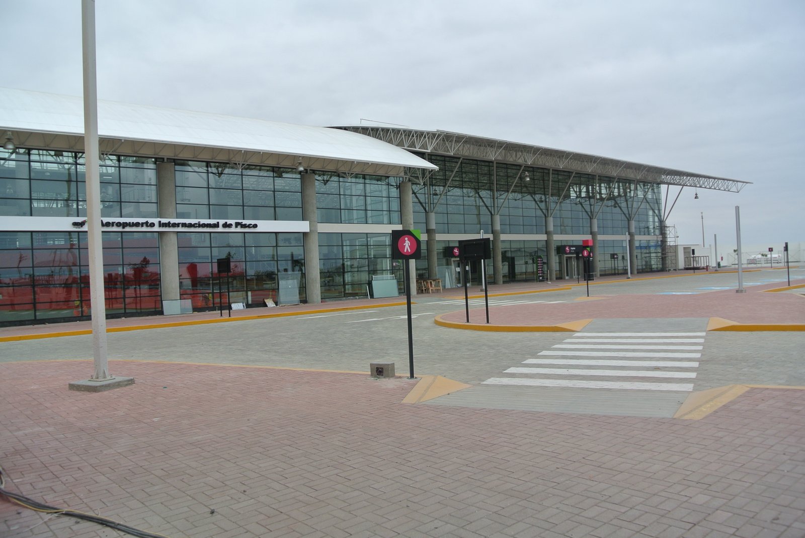 Renán Elías Olivera International Airport in Pisco